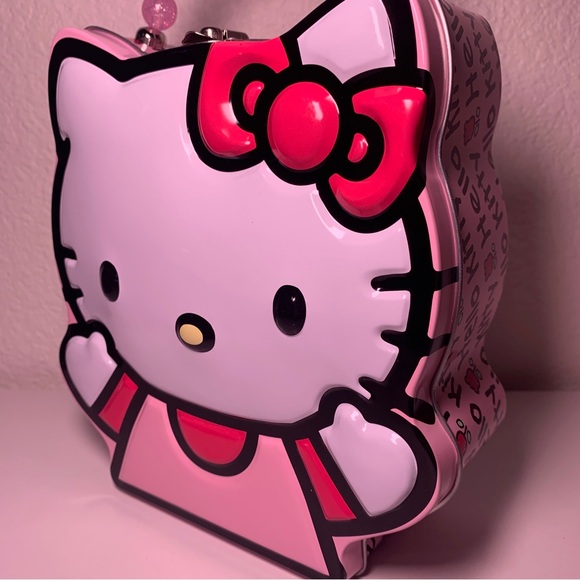 NEW Hello Kitty Tin Lunchbox Metal Box Pink Pearl handle Collectible Box - Picture 2 of 12